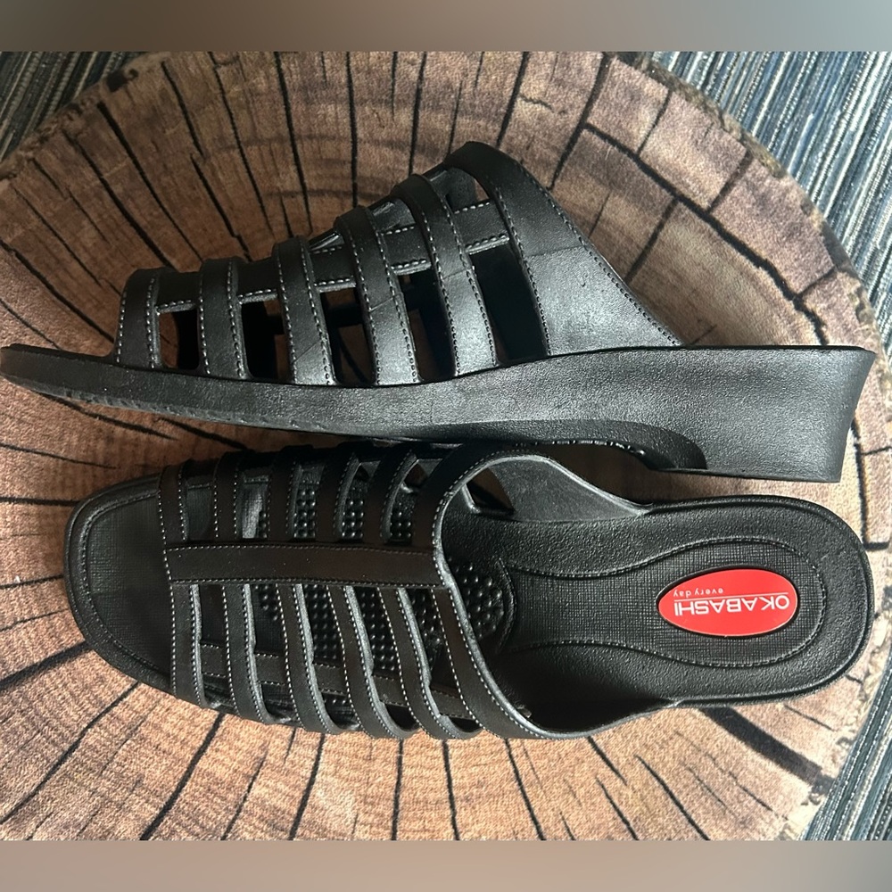 Okabashi Size 9 Black Fisherman Style Slip-On Sandals Wedge Heels